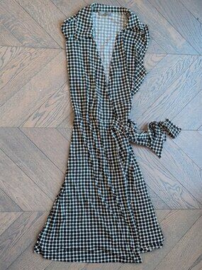 Vince Camuto Black White Wrap Dress Size S